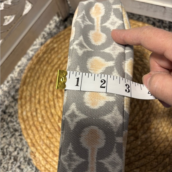 Coach Gray and Pink Patterned Crossbody Bag - Picture 11 of 11